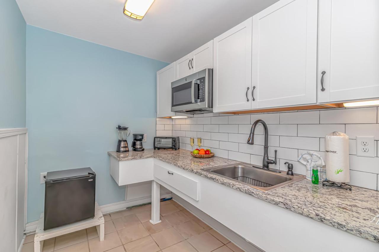 125 Atlantic Avenue Unit E - Pet Friendly! Walk To The Beach And Pier!1Br -1Ba - Sleeps 2-4 Guests! เมอร์เทิลบีช ภายนอก รูปภาพ